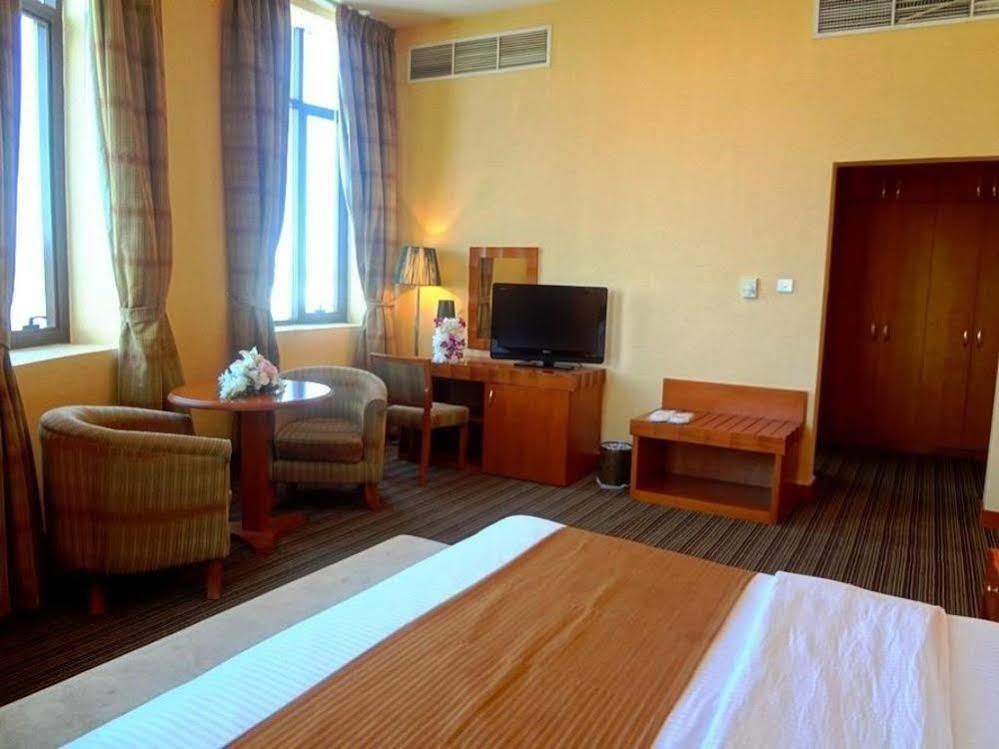 Al Massa Plus Hotel Al Aïn Extérieur photo